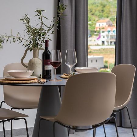 Residence The One - New Komiza Ngoại thất bức ảnh