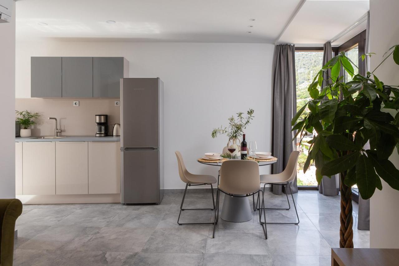 Residence The One - New Komiza Ngoại thất bức ảnh