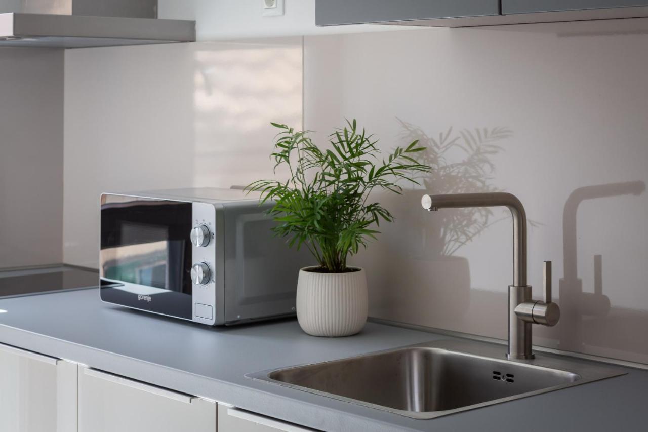 Residence The One - New Komiza Ngoại thất bức ảnh