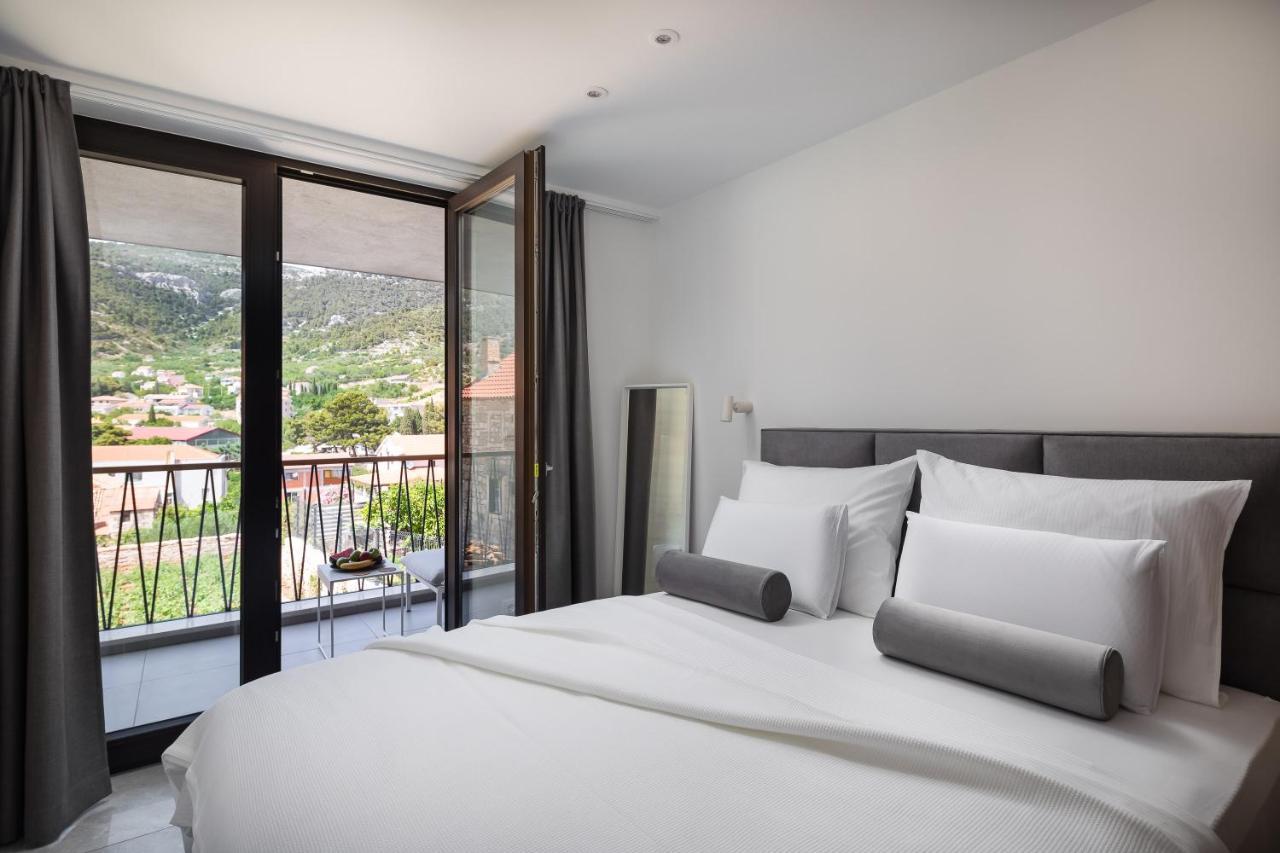 Residence The One - New Komiza Ngoại thất bức ảnh