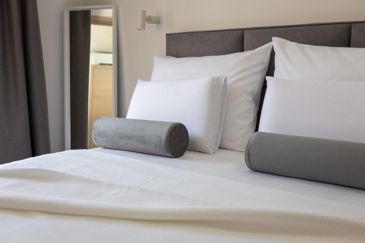 Residence The One - New Komiza Ngoại thất bức ảnh